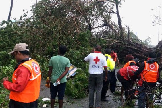 ifrc-releases-humanitarian-cash-for-tamil-nadu-after-good-preparedness-averts-a-major-disastera-in-cyclone