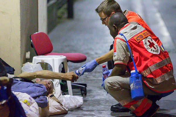 Red Cross urges public to check on neighbours as Europe braces for heatwave