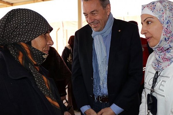 Climate change, conflict and resilience: Debating humanitarian policy at a high-level round table in Amman