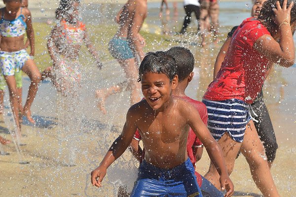 With heatwave danger expected to grow, USAID adds technical detail to Red Cross  Red Crescent guide for city officials