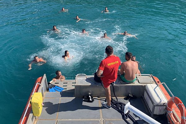 Red Cross calls on people to check on neighbours and loved ones during dangerous heatwave