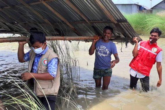 As disaster train gathers speed, efforts gear up to clear the track