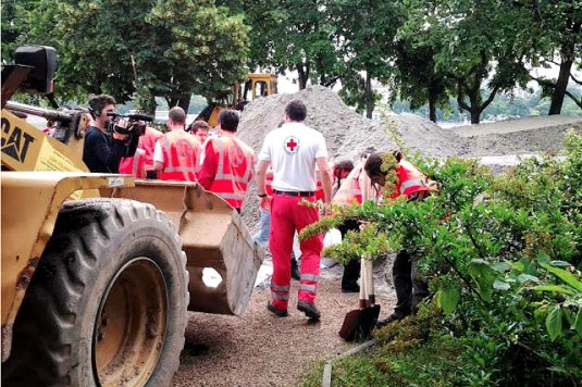 IFRC sends emergency cash to Hungary with Central Europe facing new flood disaster