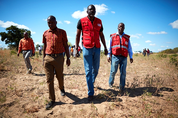 UN: Drought and flood impacts from El Niño/La Niña could touch 100 million people