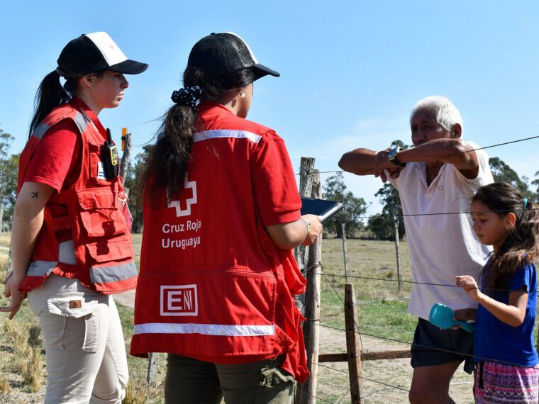 Relief operation for 12,000 people affected by Uruguay drought after DREF for Red Cross assessment