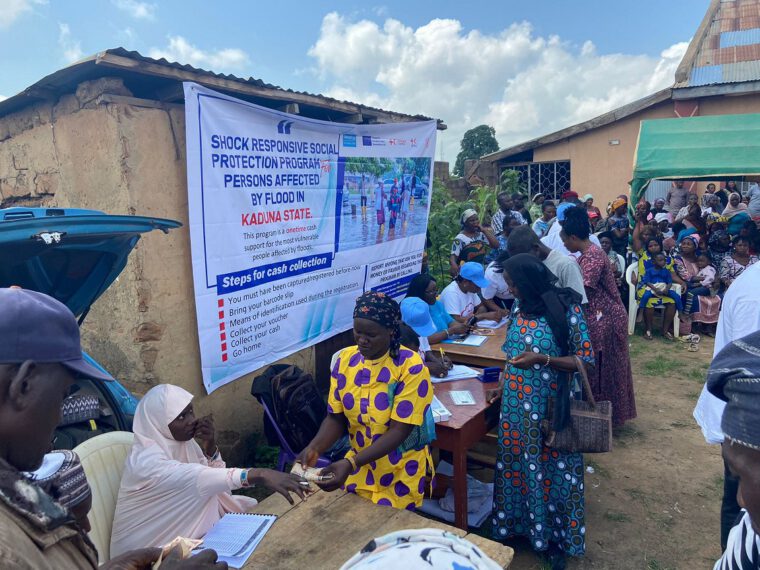 <strong>Anticipatory shock-responsive social protection trialled as part of Nigeria flood response</strong>