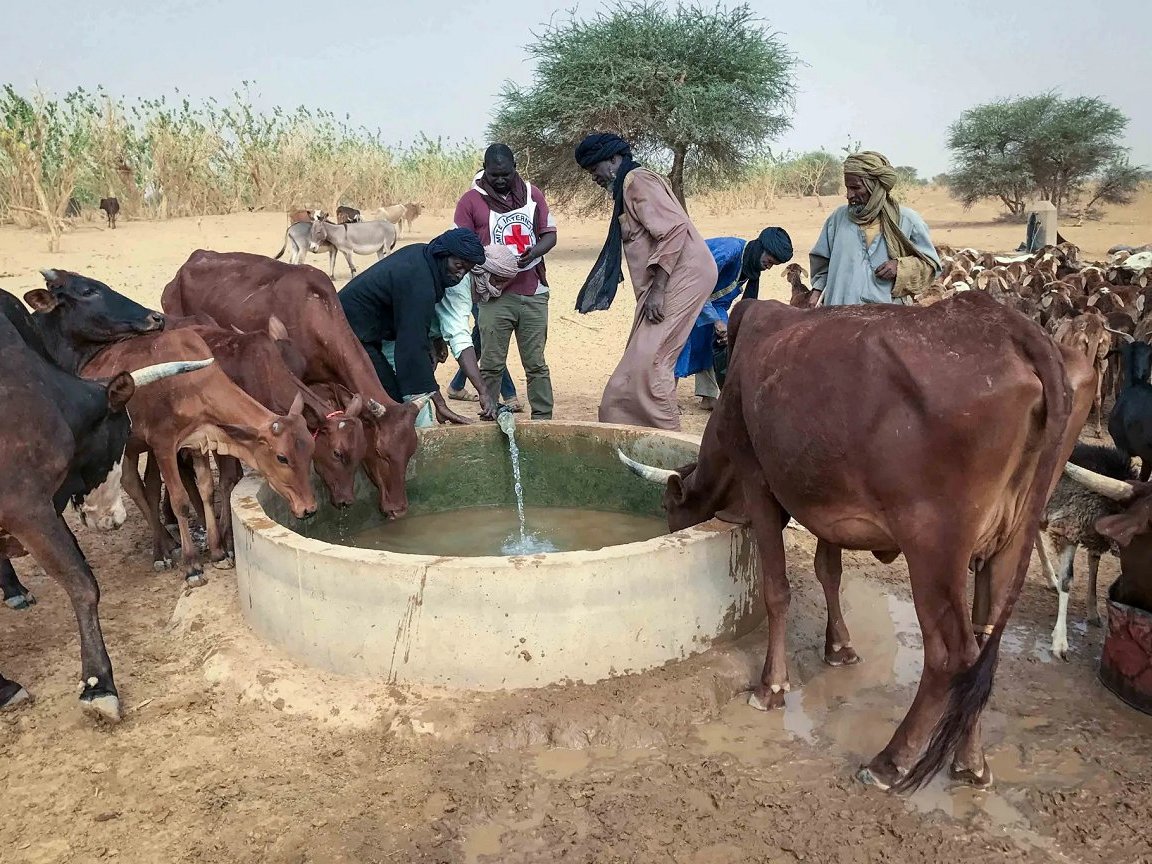 Blog: GIS links satellite intelligence and humanitarian action